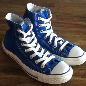 Converse blue men size 6